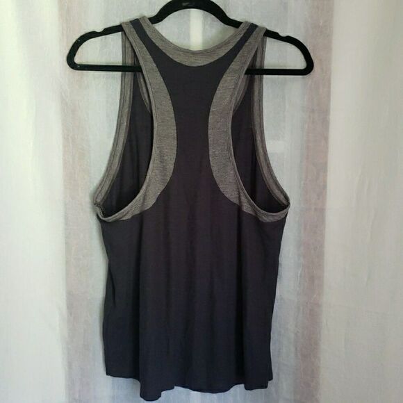 Under Armour Threadborne Tank Top Racerback Logo Heat Gear Active Black Size M - Picture 3 of 10